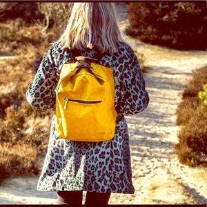 🌱♻️Colibries Vegan Leather NWT Backpack ♻️🌱